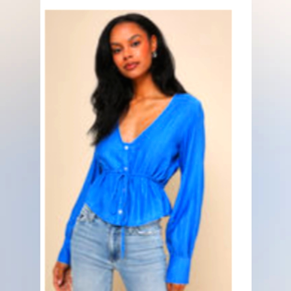 Long Sleeve Tie Front Top